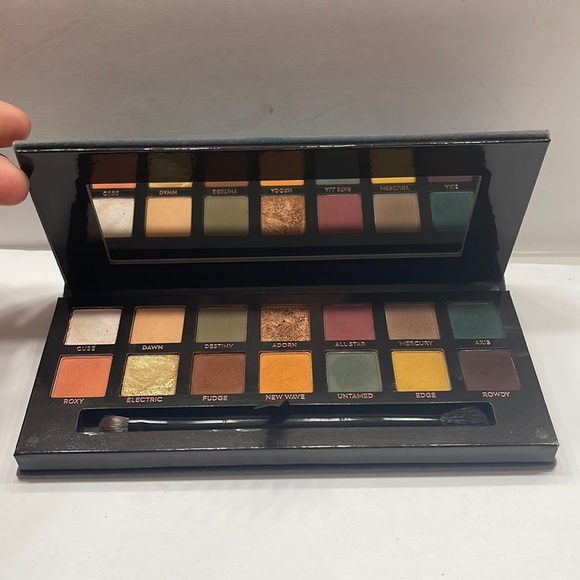 Anastasia Beverly Hills subculture palette